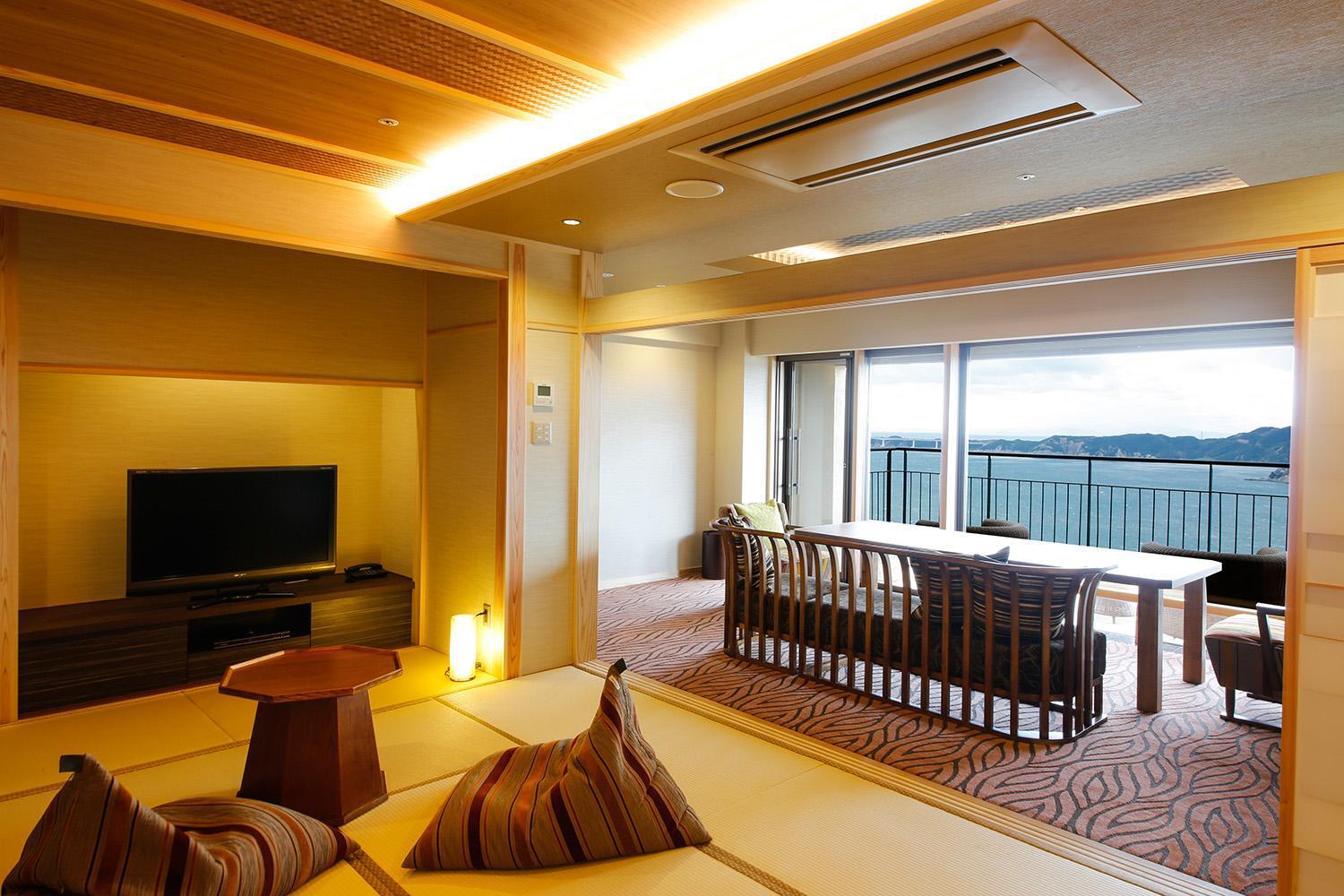 Отель Plaza Awajishima Minamiawaji Номер фото